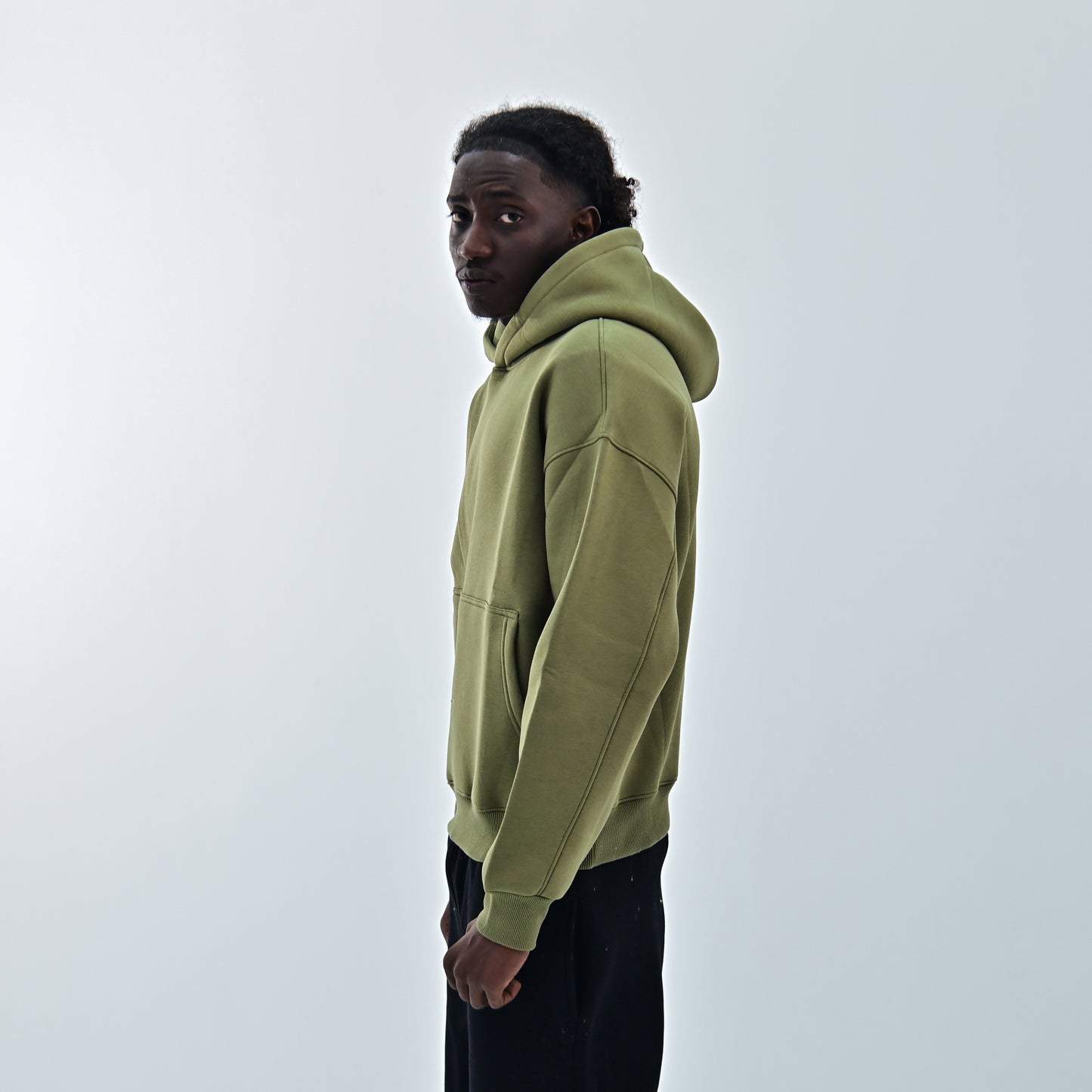 FV Men’s Hoodie – Premium Tailored Cotton