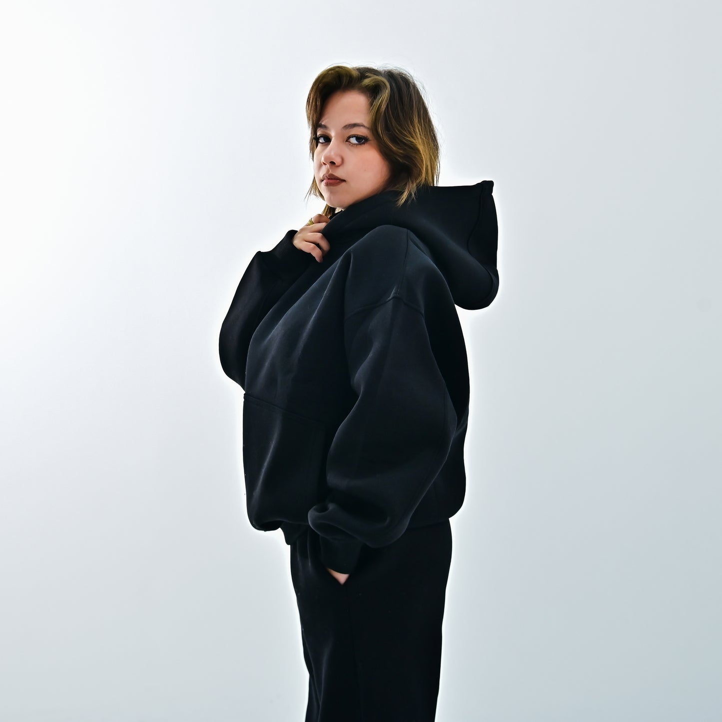 FV Women’s Hoodie – Premium Tailored Cotton